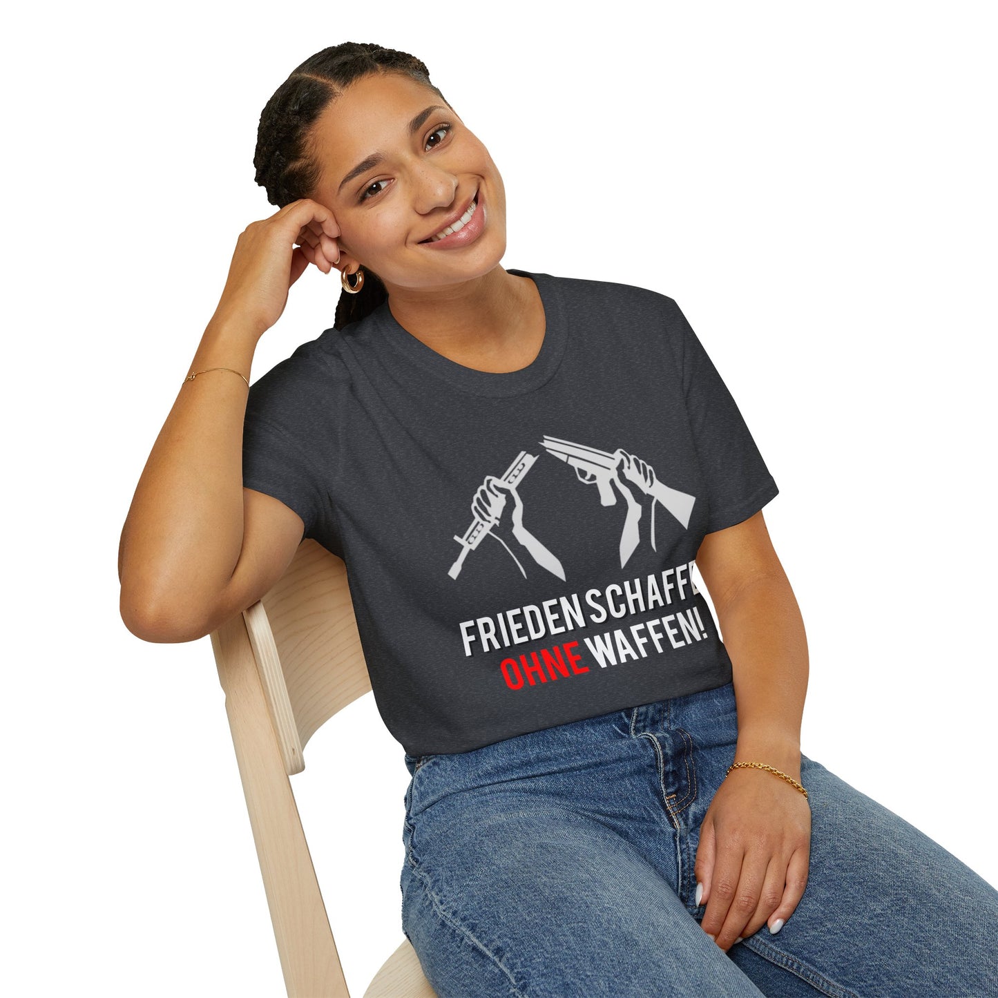 Unisex-T-Shirt „Frieden schaffen ohne Waffen“ – Für alle, die ein Zeichen für Frieden setzen möchten.